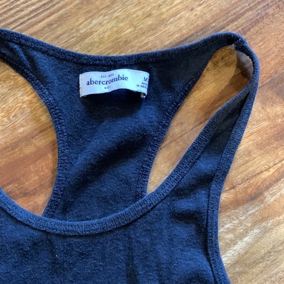 Tank top - Picture 2 of 4